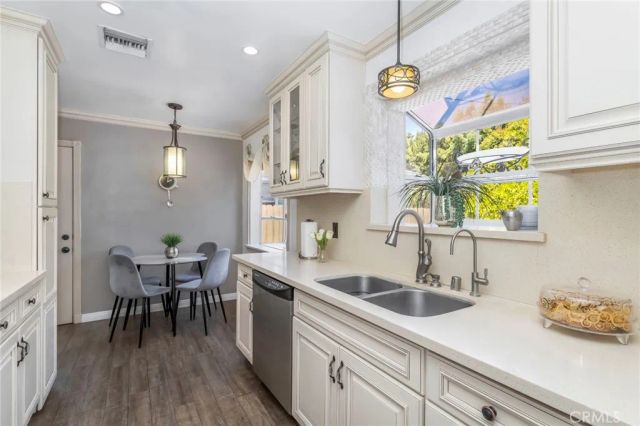 1306 N Keystone, Burbank, CA 91506
