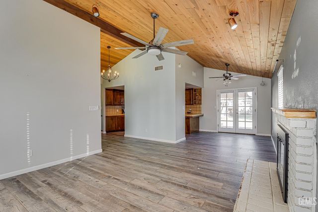 3612 Sonoita Drive, Bakersfield, CA 93309