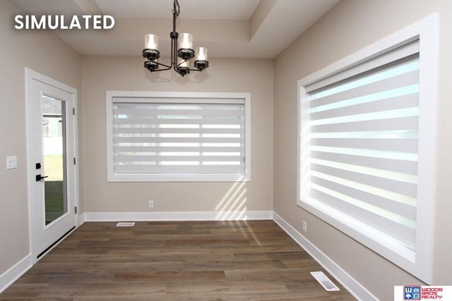 9335 Castle Pine Drive, Lincoln, NE 68516