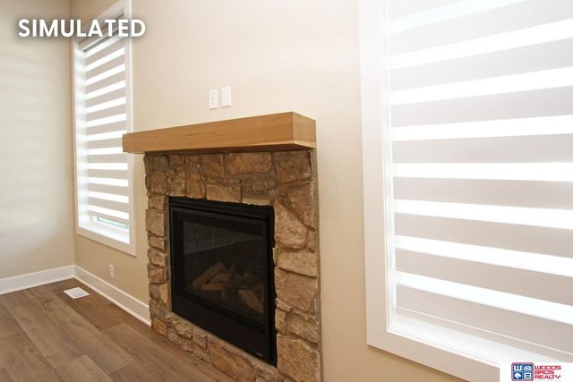 9335 Castle Pine Drive, Lincoln, NE 68516