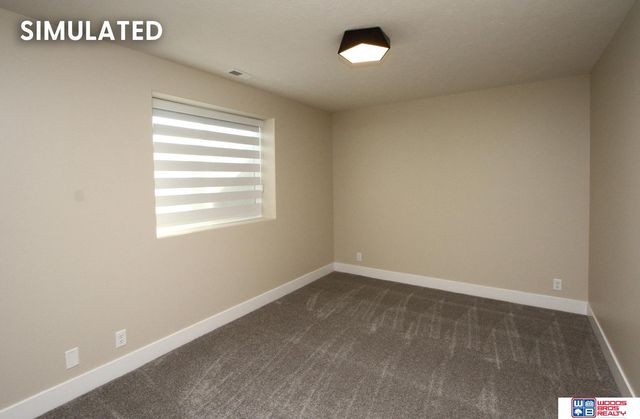 9335 Castle Pine Drive, Lincoln, NE 68516