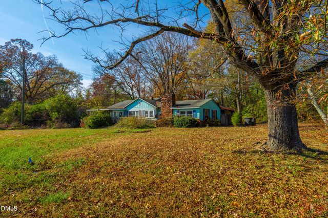 3449 Us Highway 15 501 N, Pittsboro, NC 27312