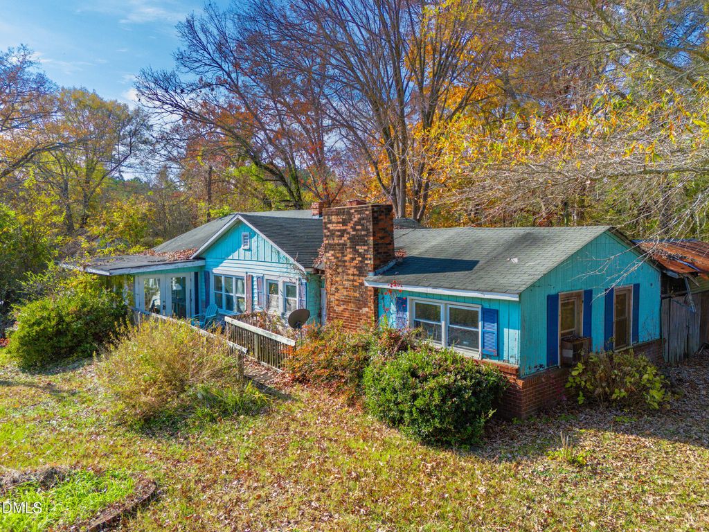 3449 Us Highway 15 501 N, Pittsboro, NC 27312