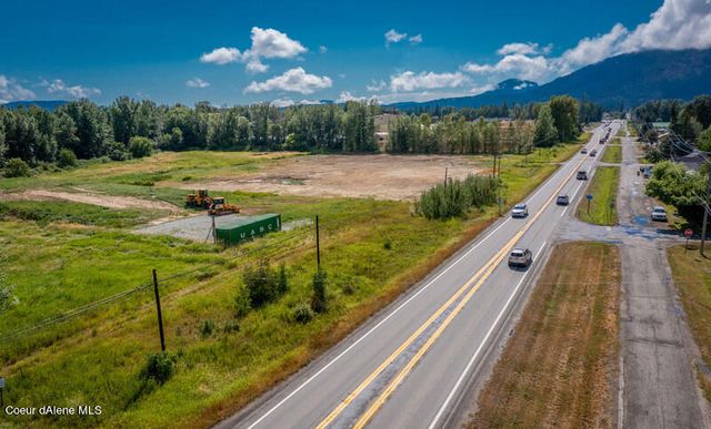 32056 Highway 200, Kootenai, ID 83840