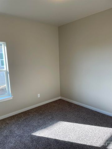 1264 Sunnybrook Ave, Twin Falls, ID 83301