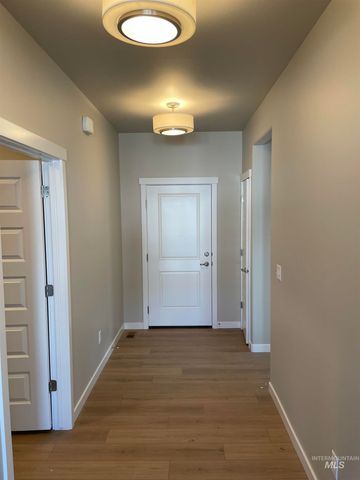 1264 Sunnybrook Ave, Twin Falls, ID 83301