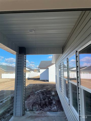 1264 Sunnybrook Ave, Twin Falls, ID 83301