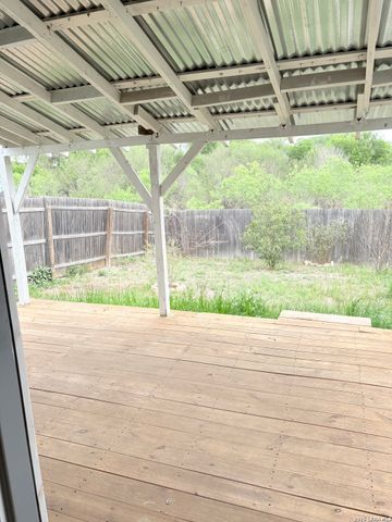 7022 Sunspot, San Antonio, TX 78109