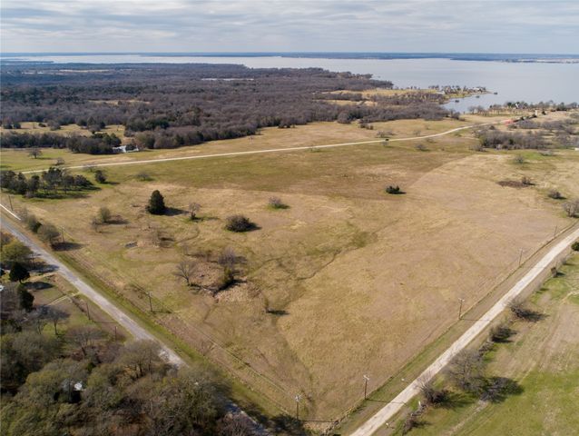 14604 SE County Road 2370, Streetman, TX 75859