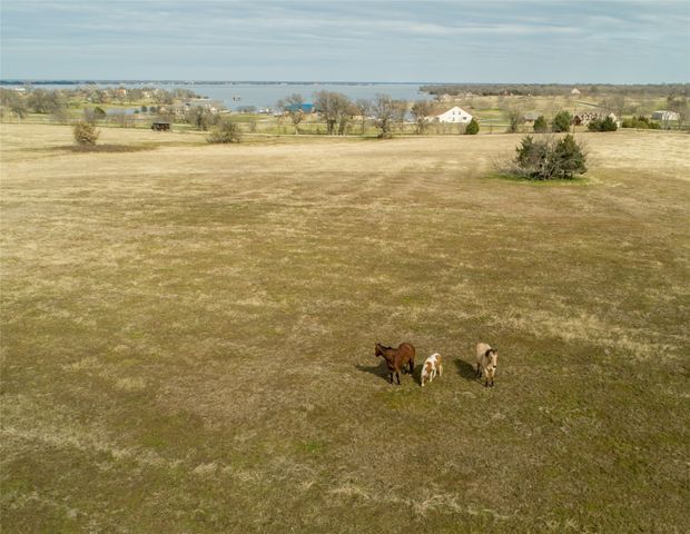14604 SE County Road 2370, Streetman, TX 75859