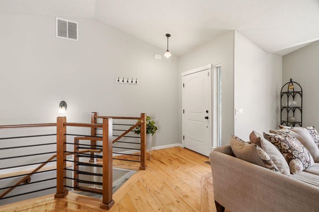 1611 S Cochran St, Spokane, WA 99224