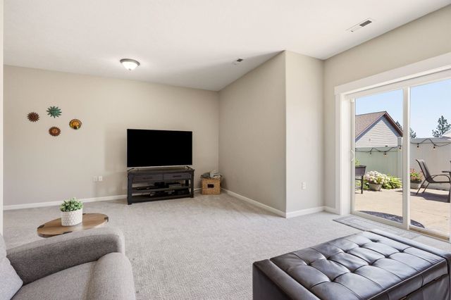 1611 S Cochran St, Spokane, WA 99224