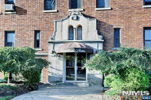 303 Hamilton Place A4, Hackensack, NJ 07601