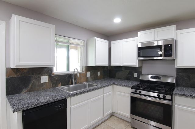 7941 Longridge Drive, Houston, TX 77055