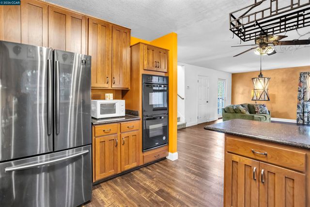 5260 A Sunset Dr, El Sobrante, CA 94803