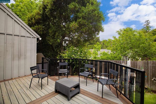 5260 A Sunset Dr, El Sobrante, CA 94803