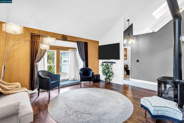 5260 A Sunset Dr, El Sobrante, CA 94803