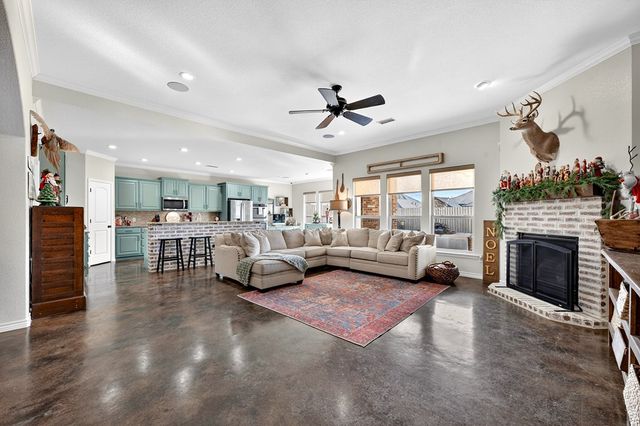 4007 Heritage Oaks, Midland, TX 79707