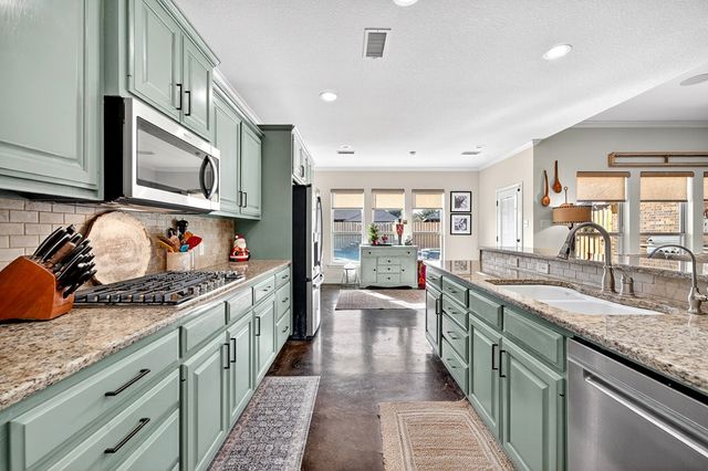 4007 Heritage Oaks, Midland, TX 79707