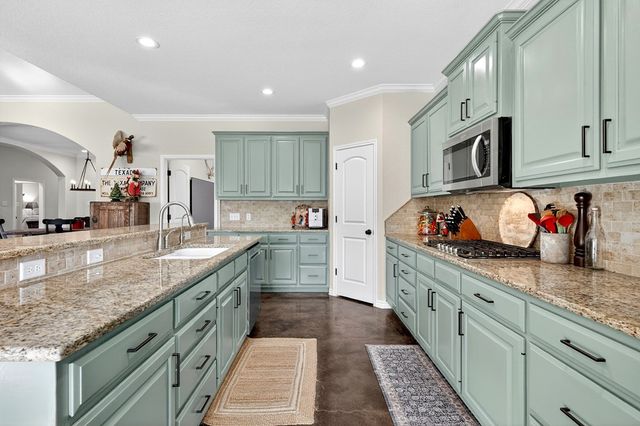 4007 Heritage Oaks, Midland, TX 79707