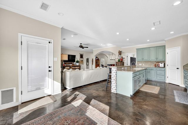 4007 Heritage Oaks, Midland, TX 79707