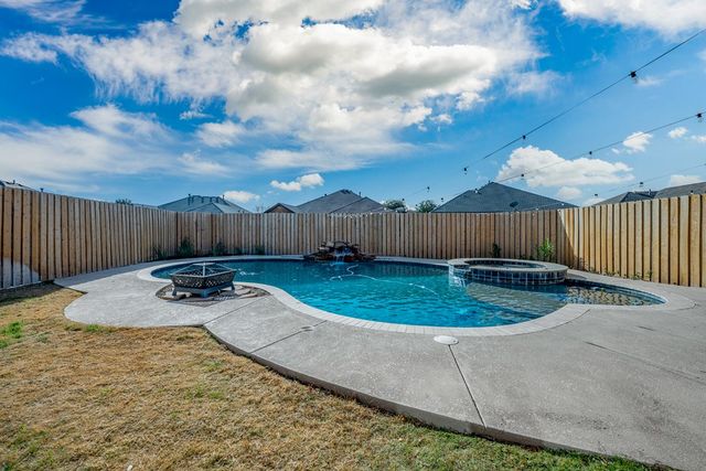 4007 Heritage Oaks, Midland, TX 79707