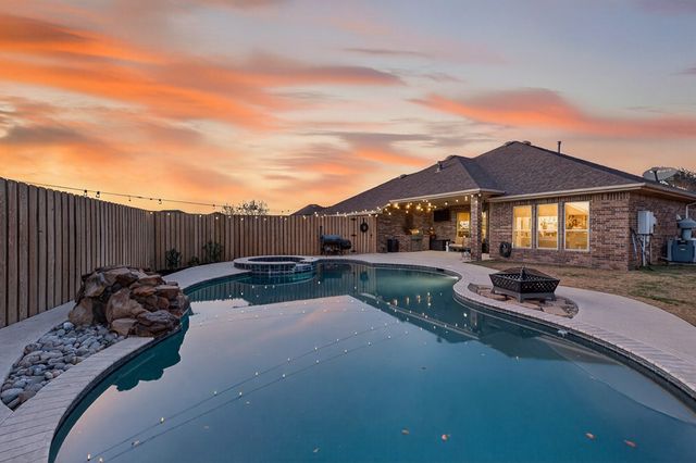 4007 Heritage Oaks, Midland, TX 79707