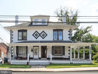 111 N 5TH ST, Perkasie, PA 18944