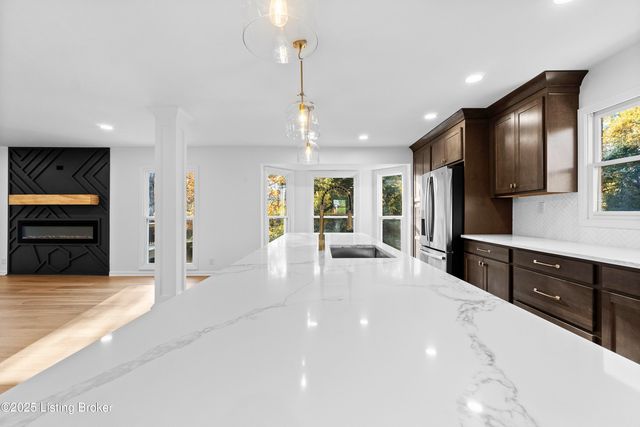 508 Nickleby Way, Louisville, KY 40245