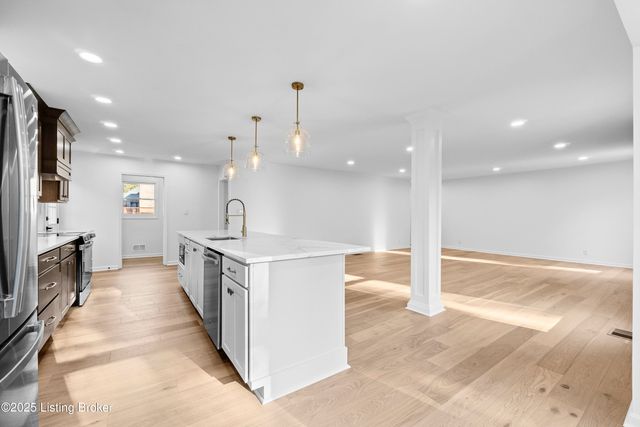 508 Nickleby Way, Louisville, KY 40245