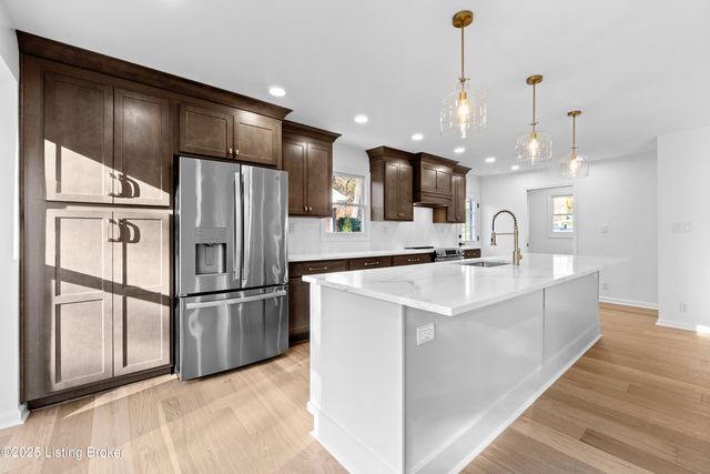 508 Nickleby Way, Louisville, KY 40245