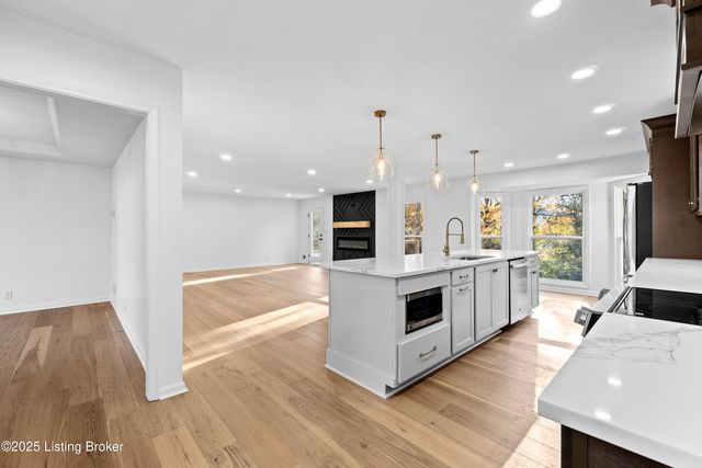 508 Nickleby Way, Louisville, KY 40245