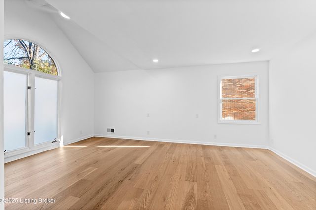 508 Nickleby Way, Louisville, KY 40245