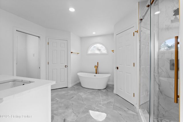 508 Nickleby Way, Louisville, KY 40245