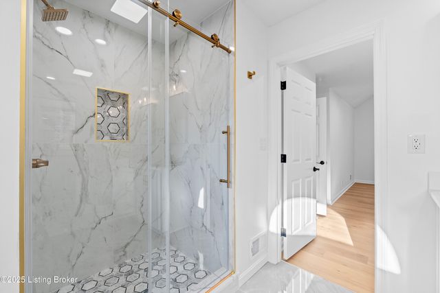 508 Nickleby Way, Louisville, KY 40245