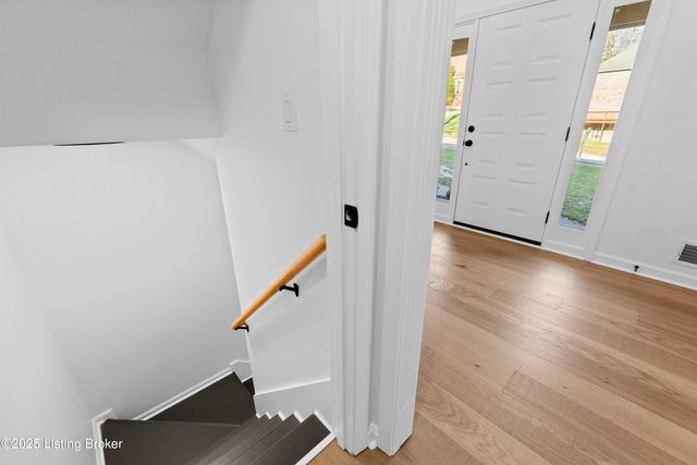 508 Nickleby Way, Louisville, KY 40245