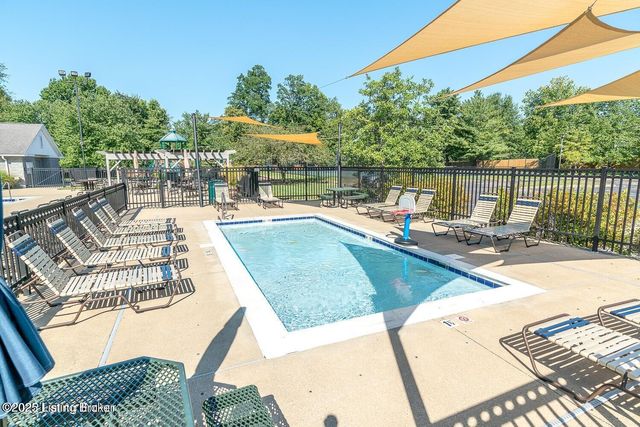 508 Nickleby Way, Louisville, KY 40245