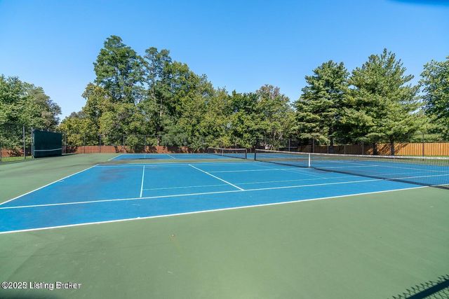 508 Nickleby Way, Louisville, KY 40245