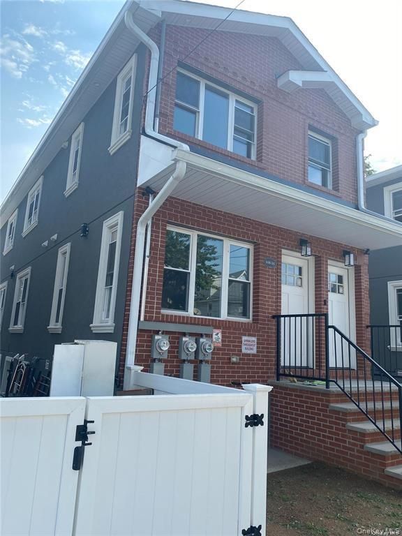 108-16 Pinegrove Street 2nd fl, Jamaica, NY 11435