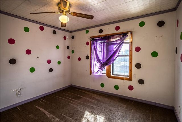 607 E C Street, Arapaho, OK 73620