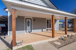 607 E C Street, Arapaho, OK 73620