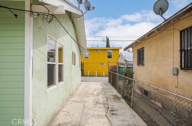 502 S Soto, Los Angeles, CA 90033