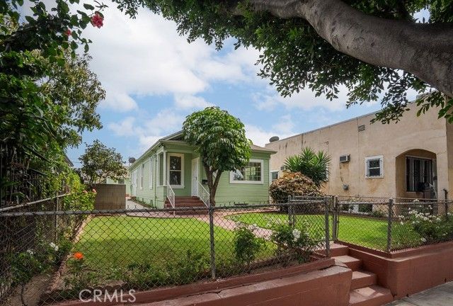 502 S Soto, Los Angeles, CA 90033