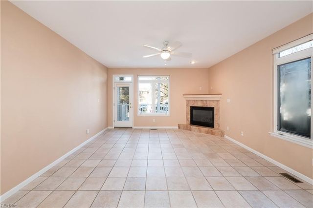 204 82nd ST, Virginia Beach, VA 23451