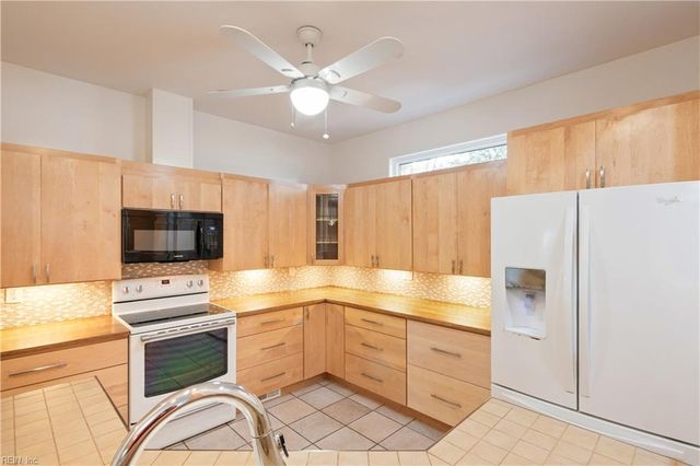 204 82nd ST, Virginia Beach, VA 23451