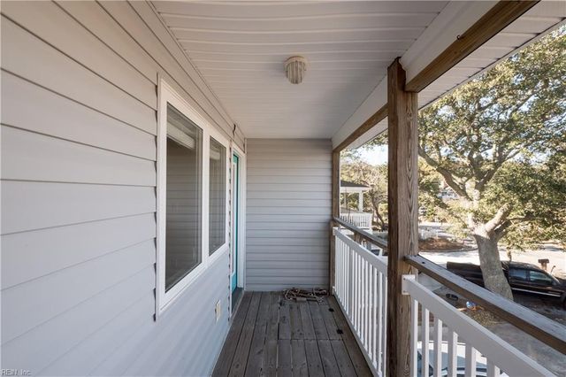 204 82nd ST, Virginia Beach, VA 23451