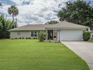 1954 5th Avenue SE, Vero Beach, FL 32962