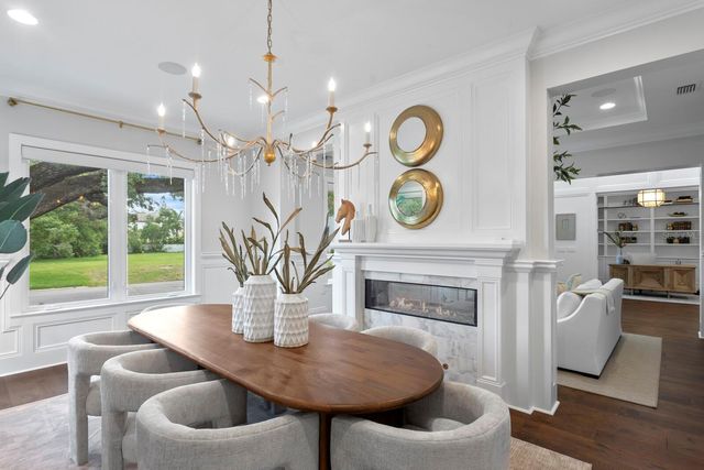 534 LADRONE AVENUE, Tampa, FL 33606