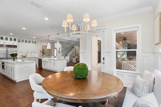 534 LADRONE AVENUE, Tampa, FL 33606