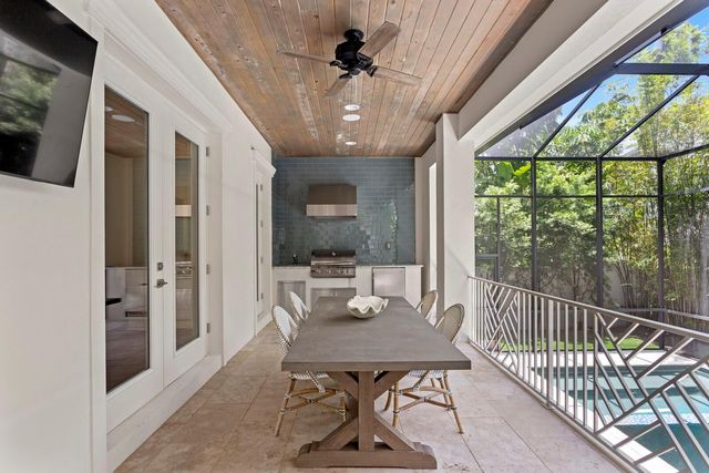 534 LADRONE AVENUE, Tampa, FL 33606